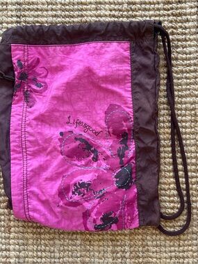 Life Is Good Pink Floral Drawstring Women’s Bag